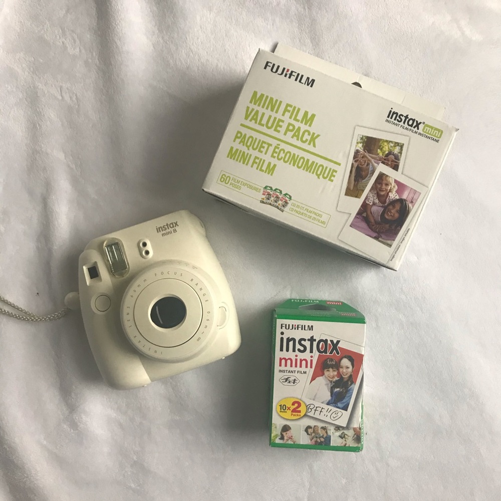 Instax fun film white Polaroid camera, 95 new film